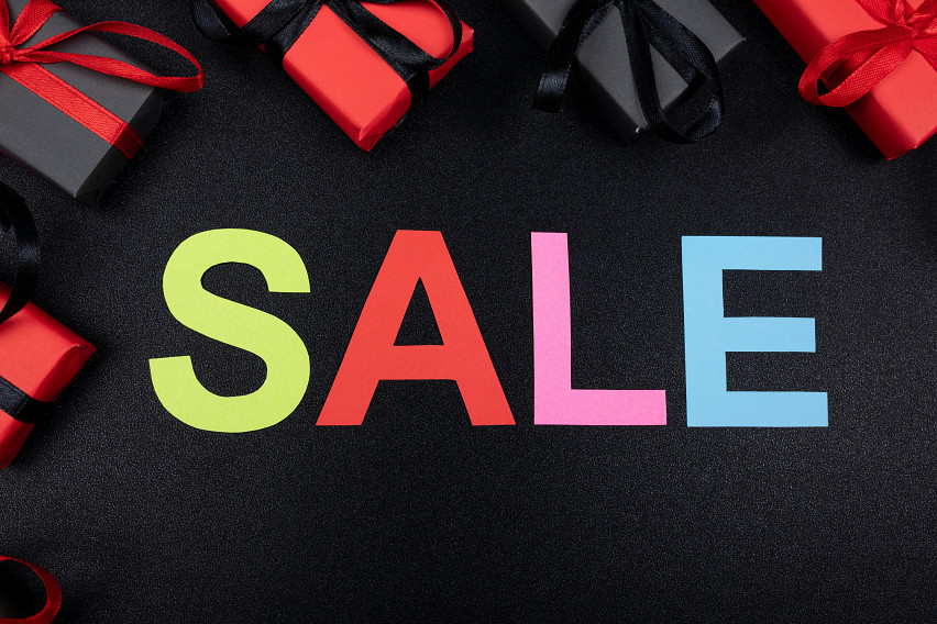 Why Your Business Should Add Specials to Your Website